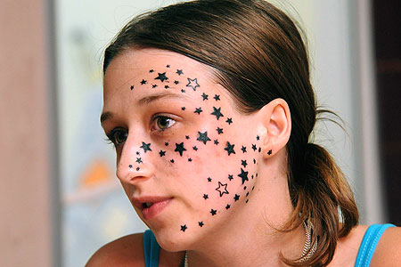 Kimberley Vlaminck, 18, from Kortrijk, in Belgium, had placed three dots on 